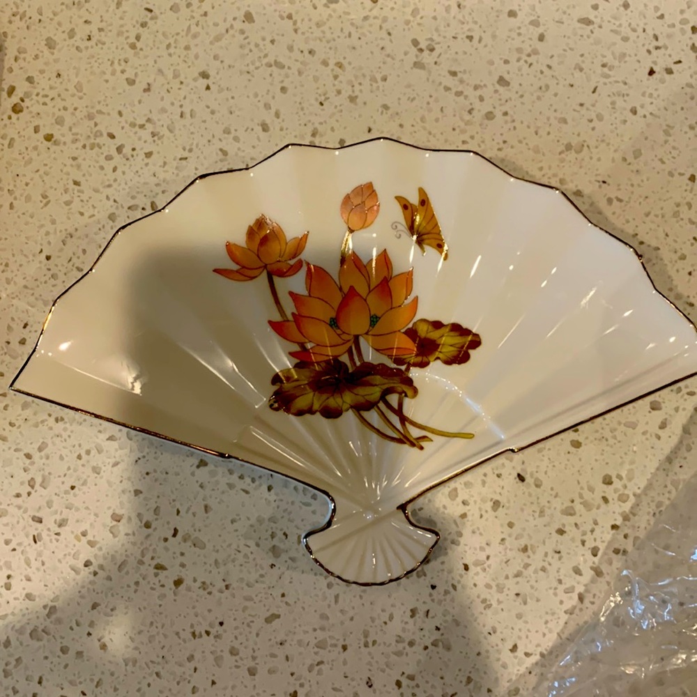 Vintage Japan Porcelain Fan Tray Trinket Dish Lotus w/Butterfly pattern